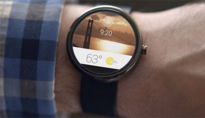 Bliži pogled na Moto 360