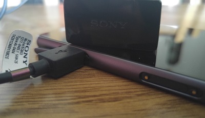 Xperia Z3 – Ne trebate trčati do punjača