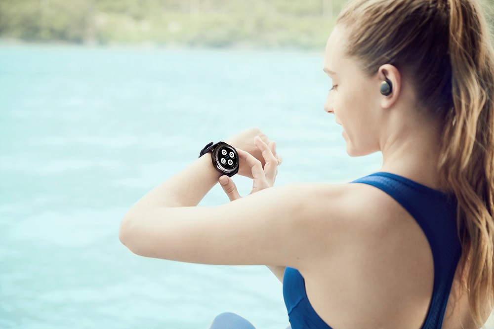 Samsung predstavio pametni sat Gear S3